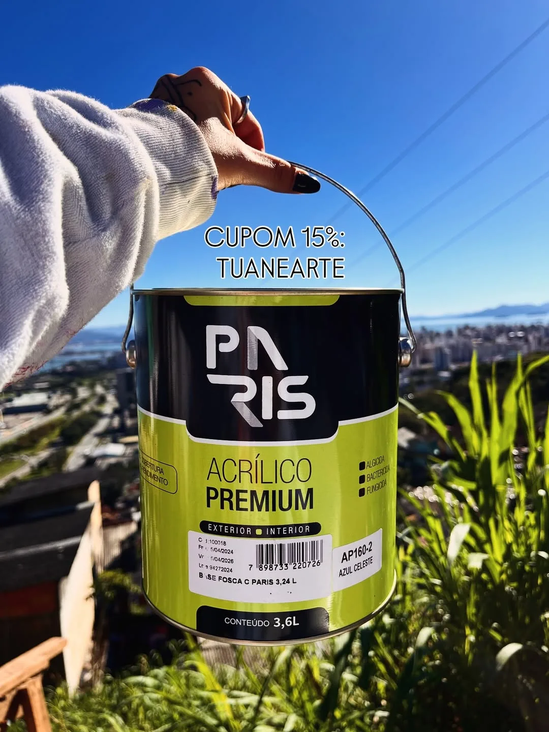 Lata de tinta acrílica Paris do Brasil com o cupom TUANEARTE de 15% de desconto